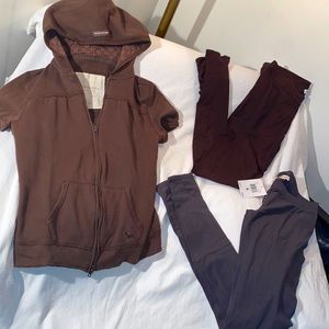 NWTAbercrombie sweatshirt GsizeXL w/FREE leggings